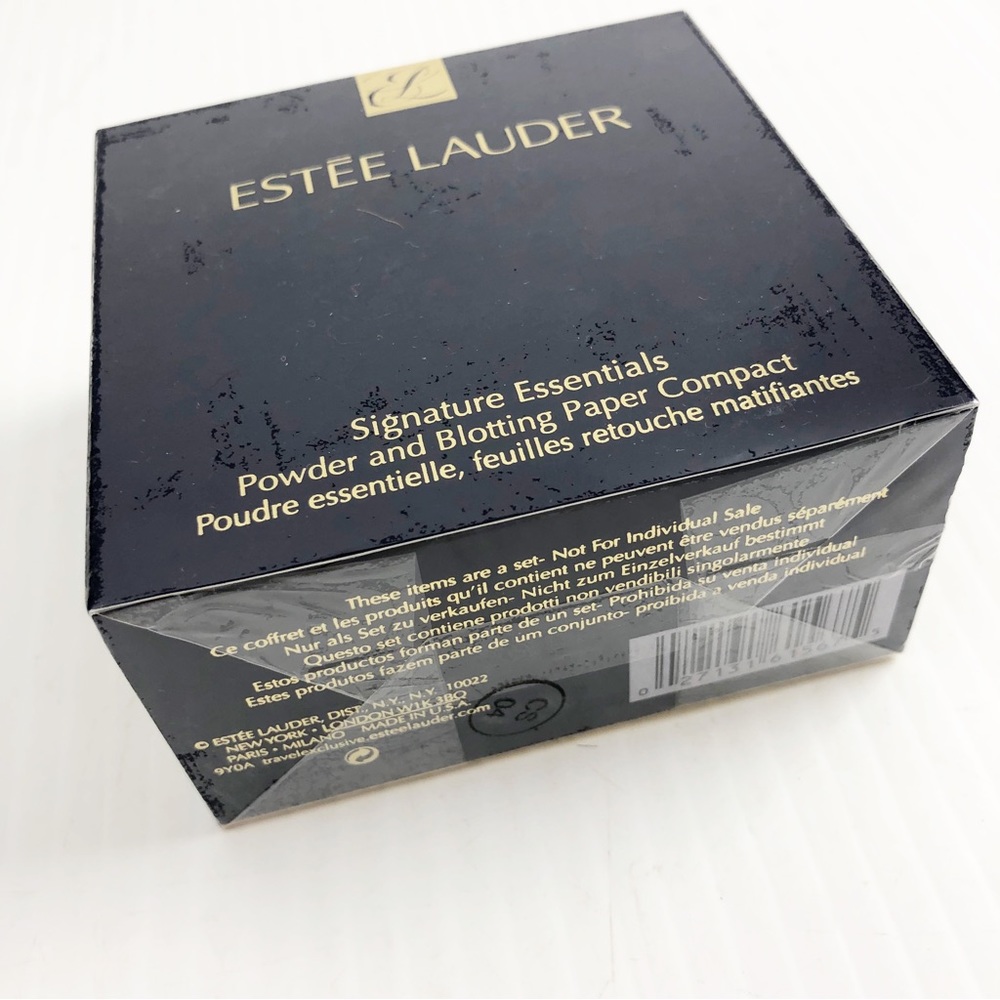 Estee Lauder Signature Essentials Powder and Blotting Paper Compact Sealed - Picture 2 of 4